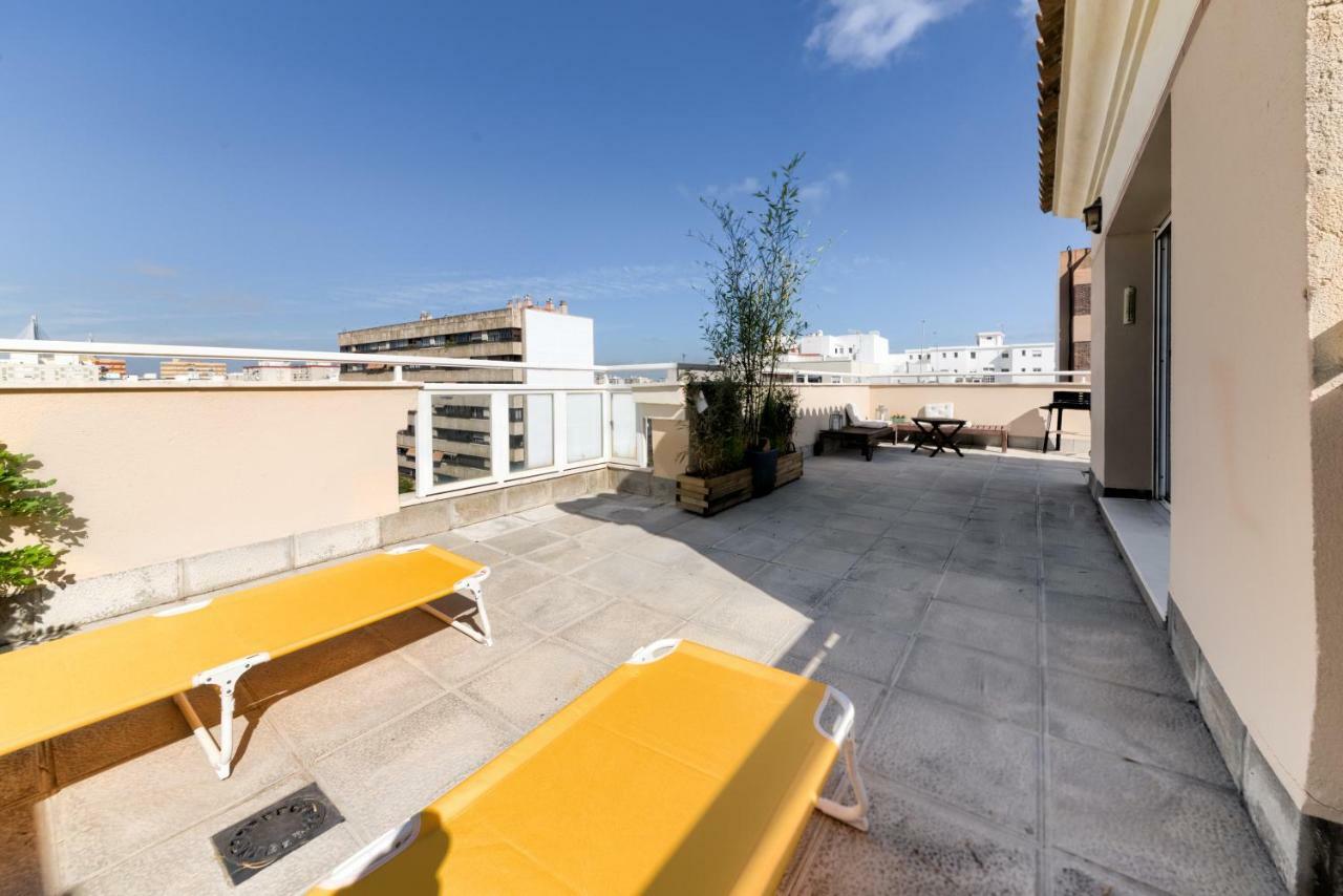 Ferienwohnung Atico Parque Kotinoussa Cádiz Exterior foto